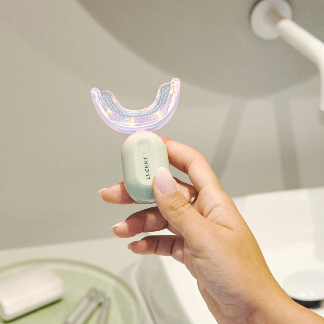Stellar - UV Teeth Whitening