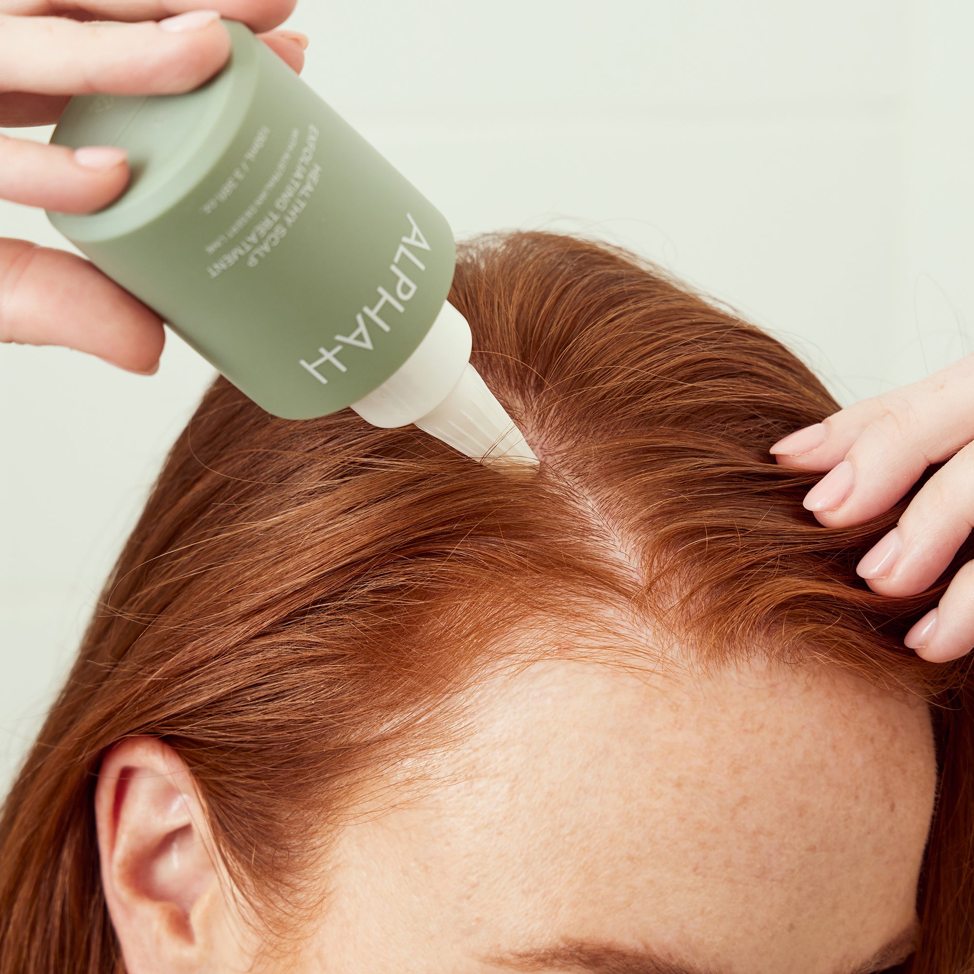 Điều trị tẩy tế bào chết da đầu lành mạnh