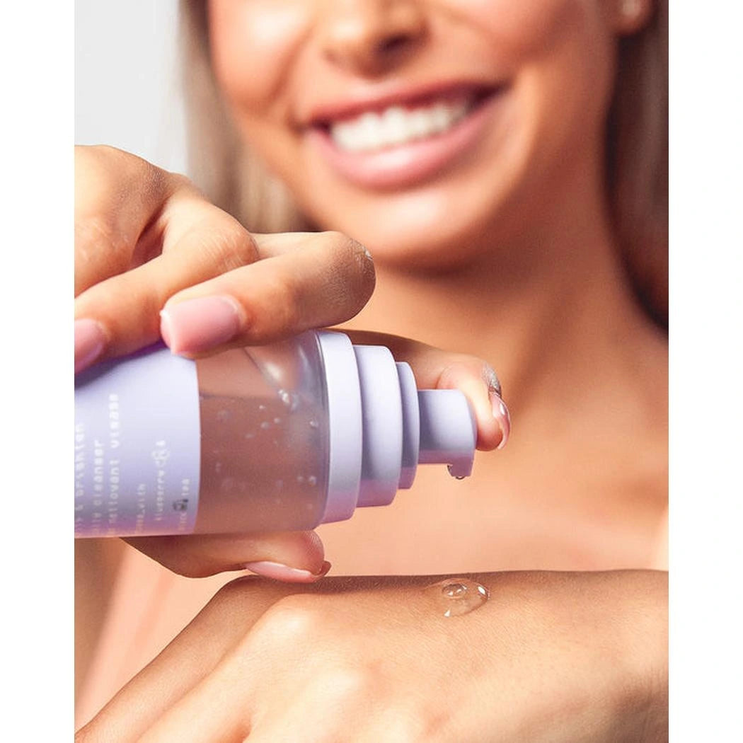 Linisin at lumiwanag ang Jelly Cleanser
