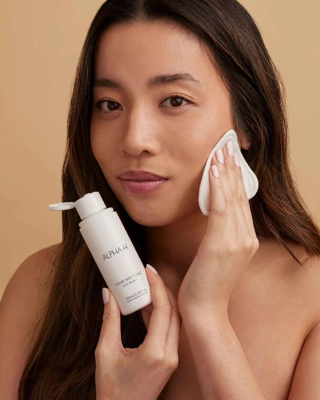 Malinaw na balat tonic