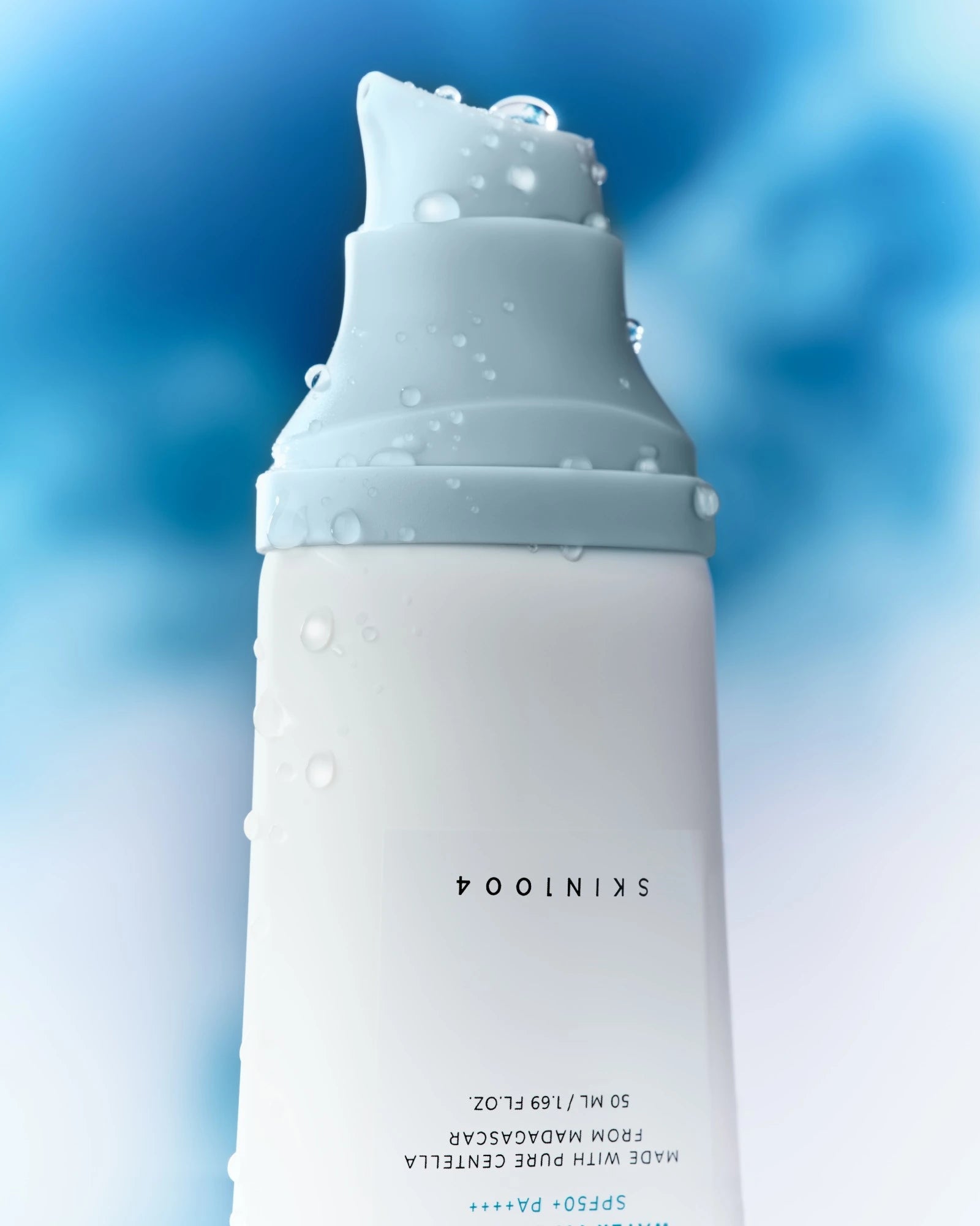 積雪草玻尿酸水感防曬精華 SPF 50