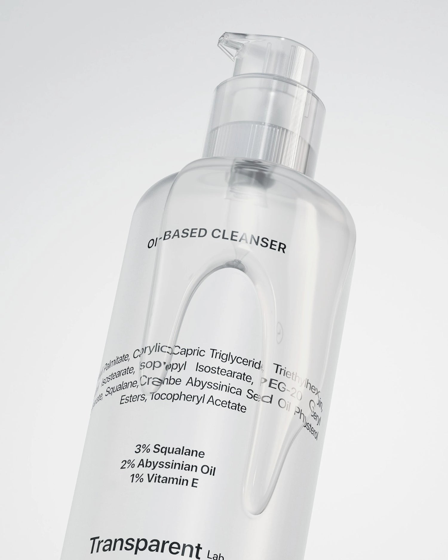 Cleanser na batay sa langis