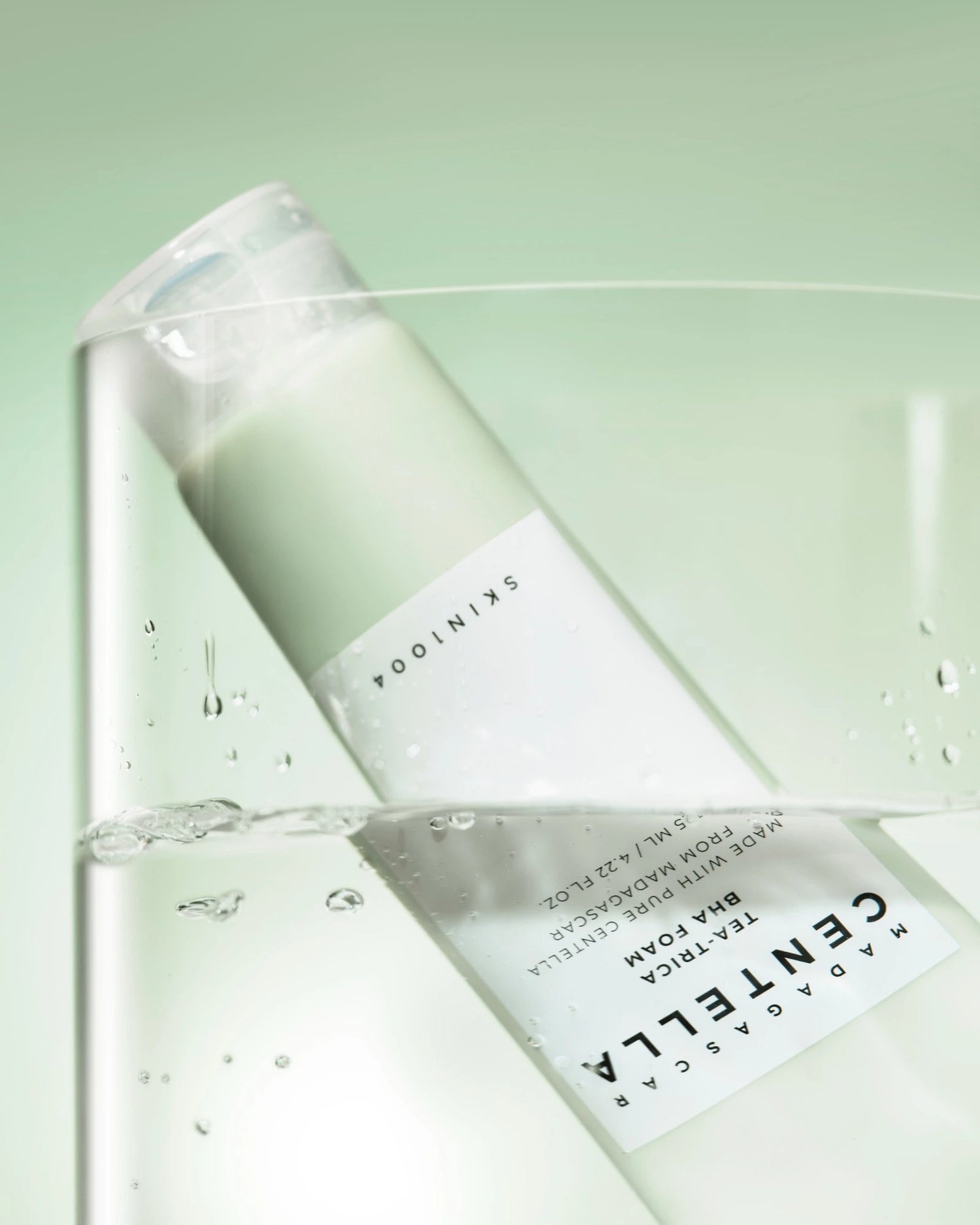 Tea-Trica 水杨酸泡沫洁面