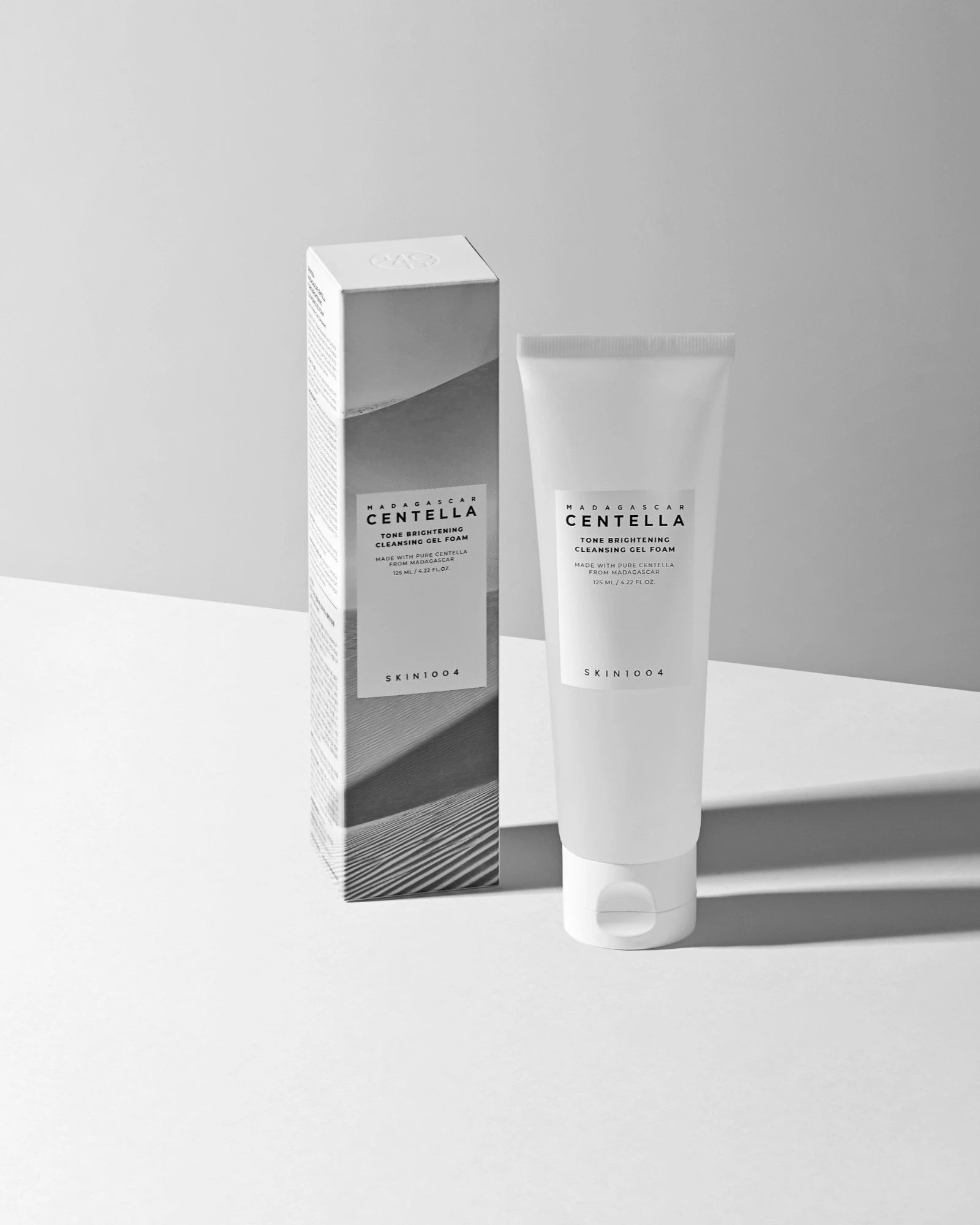 透亮洁面凝胶泡沫