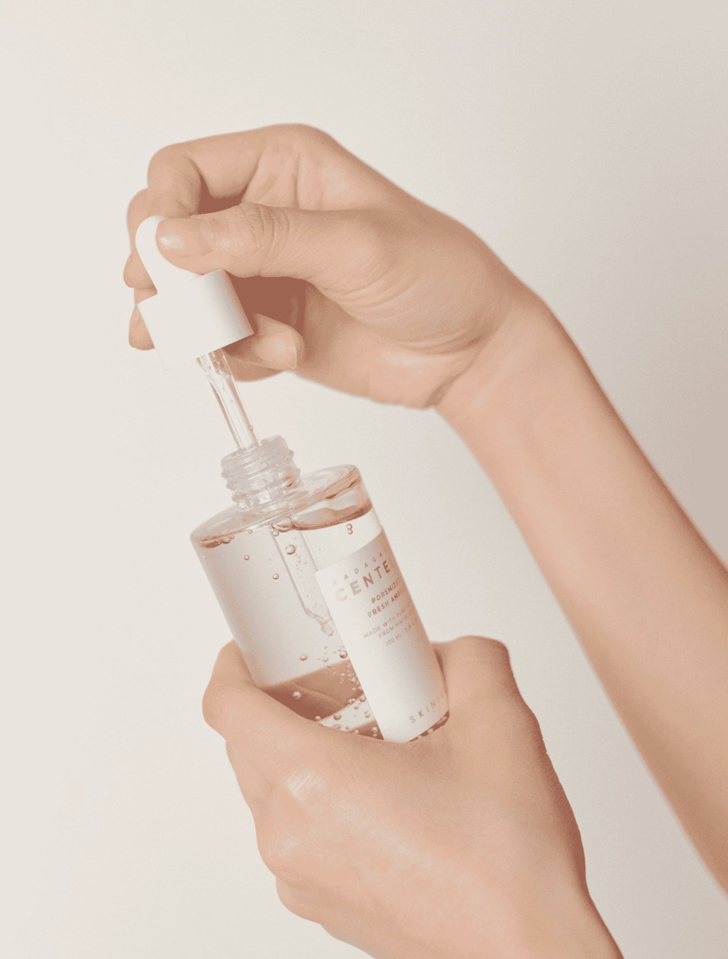 Poremizing ampoule